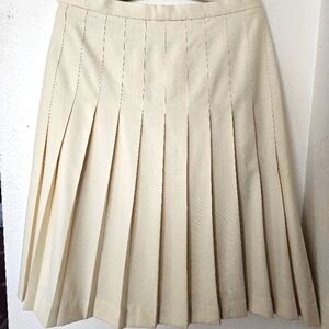 Burberry Elegant Cream Pleated Skirt
